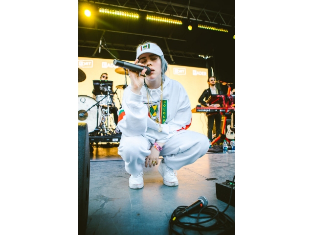 37384-JPEGBillie_Eilish_at_SXSW_2018-2-d04d4d7e.jpeg