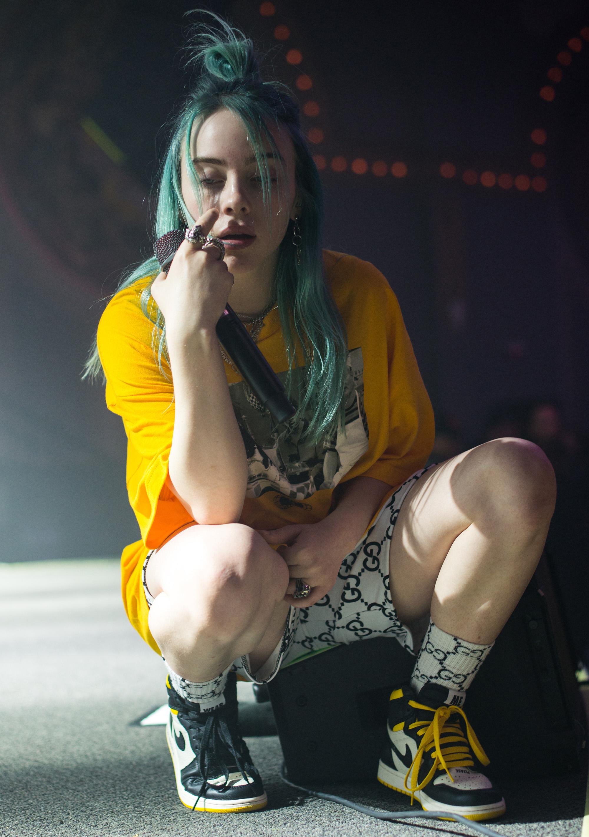 68c40a5a-d64d-460d-ae83-399a5ff5f865-BillieEilish09.jpg