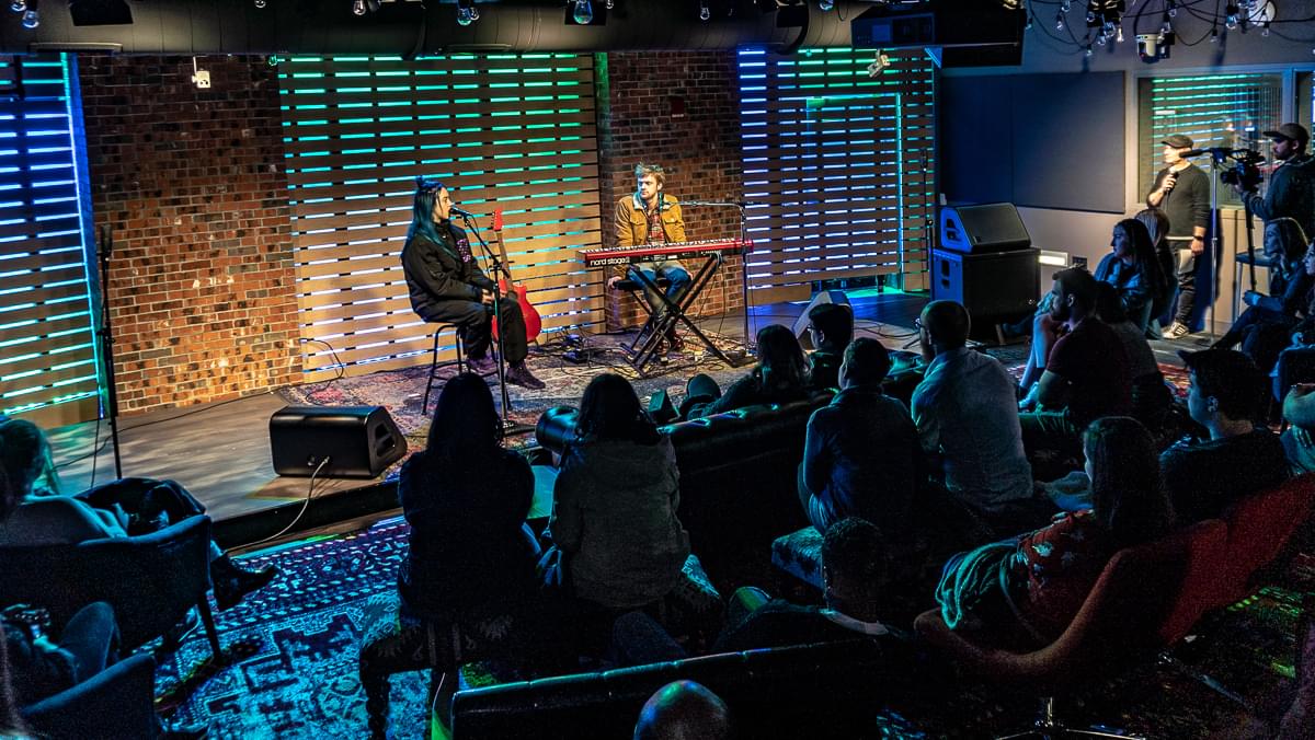 Billie-Eilish-The-Lounge-10292018-12.jpg
