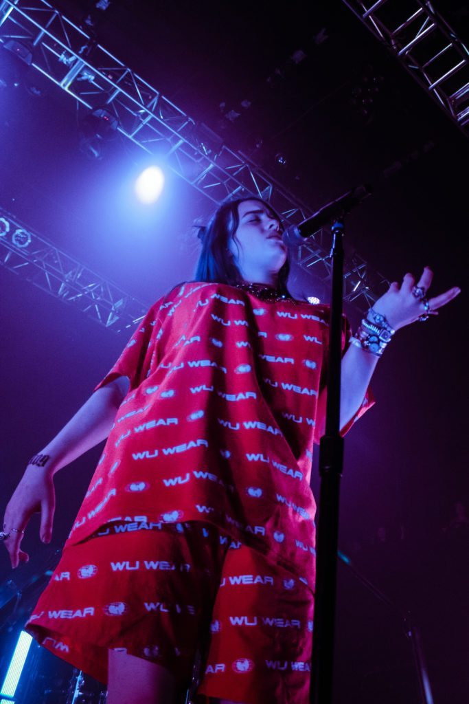 billie_eilish_3.jpg
