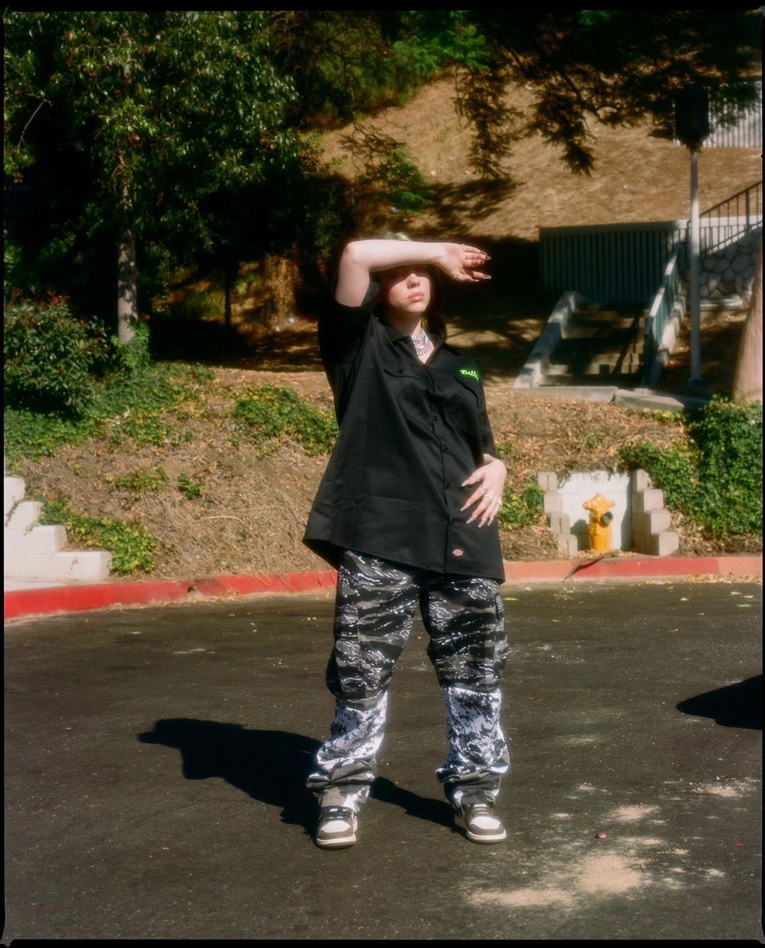 billie_rolling_stone_201910_7.jpg