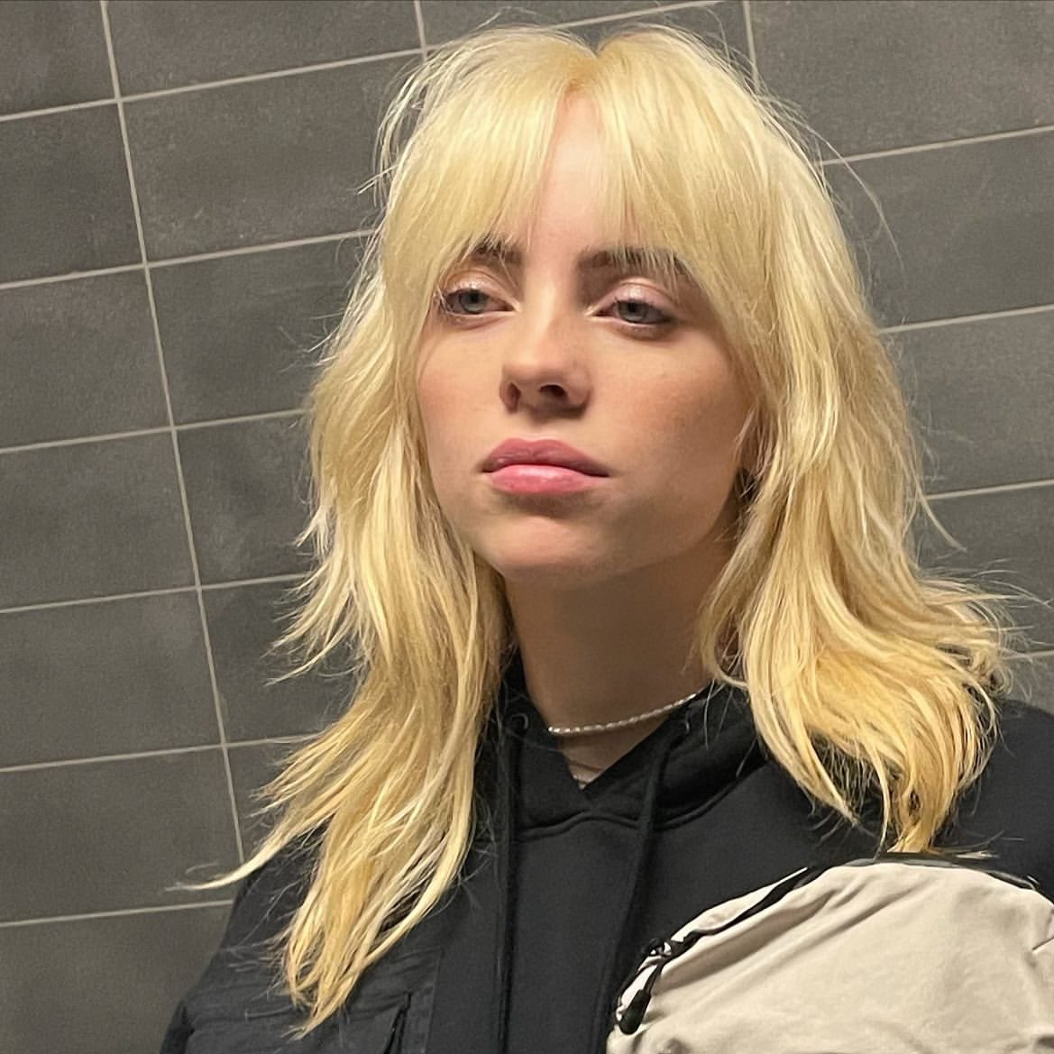 blonde_billie.jpg