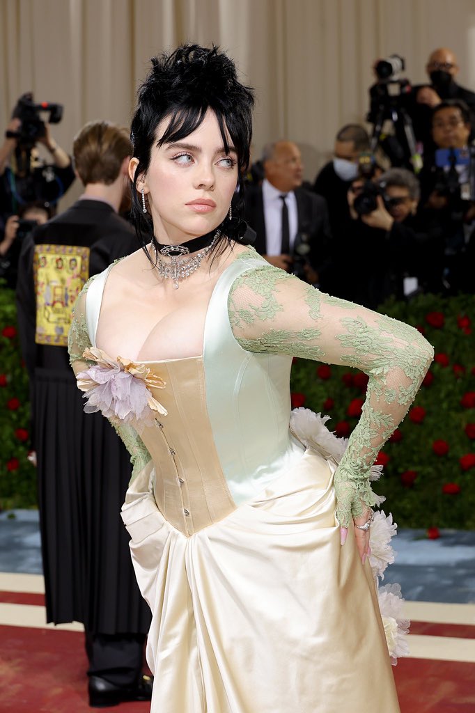 met_gala_20220502_1.jpg